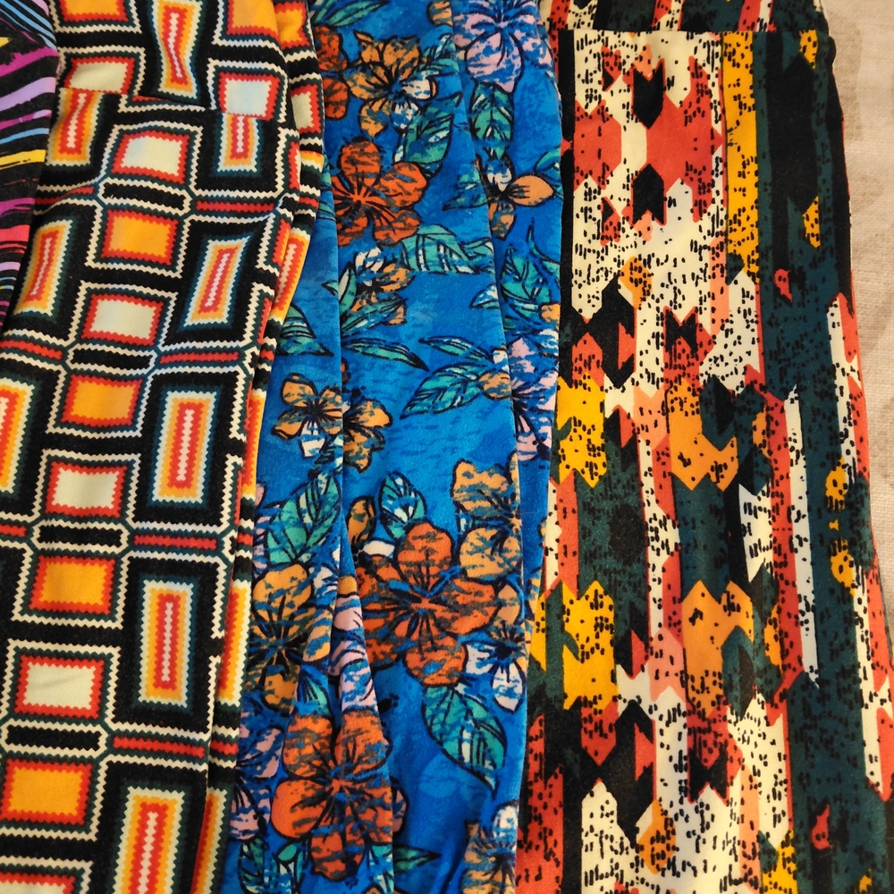 LuLaRoe Colorful Patterned Leggings